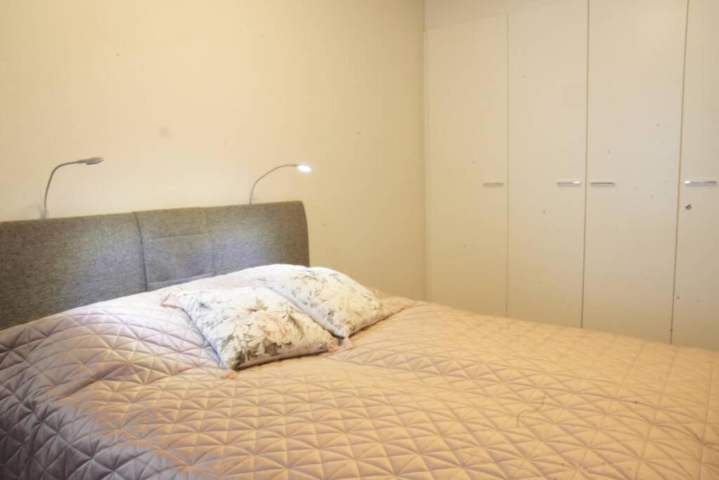 Apartamento Keskustan Kaksio 45 M2 Autopaikalla, Rautatienkatu 19, 9 Krs Oulu Exterior foto